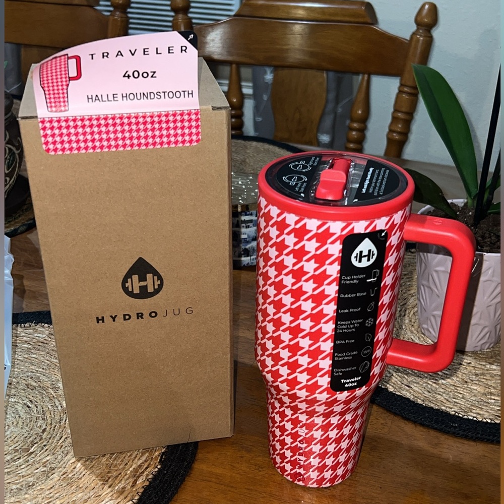 NWT! HydroJug Traveler 40oz Tumbler - Red & Pink Houndstooth
